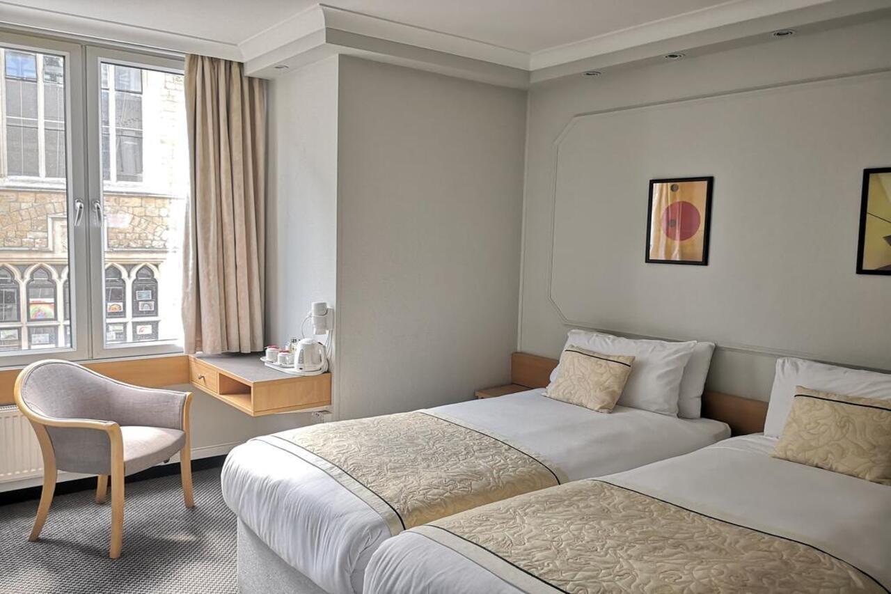 Lancaster Hall Hotel Londyn Zewnętrze zdjęcie