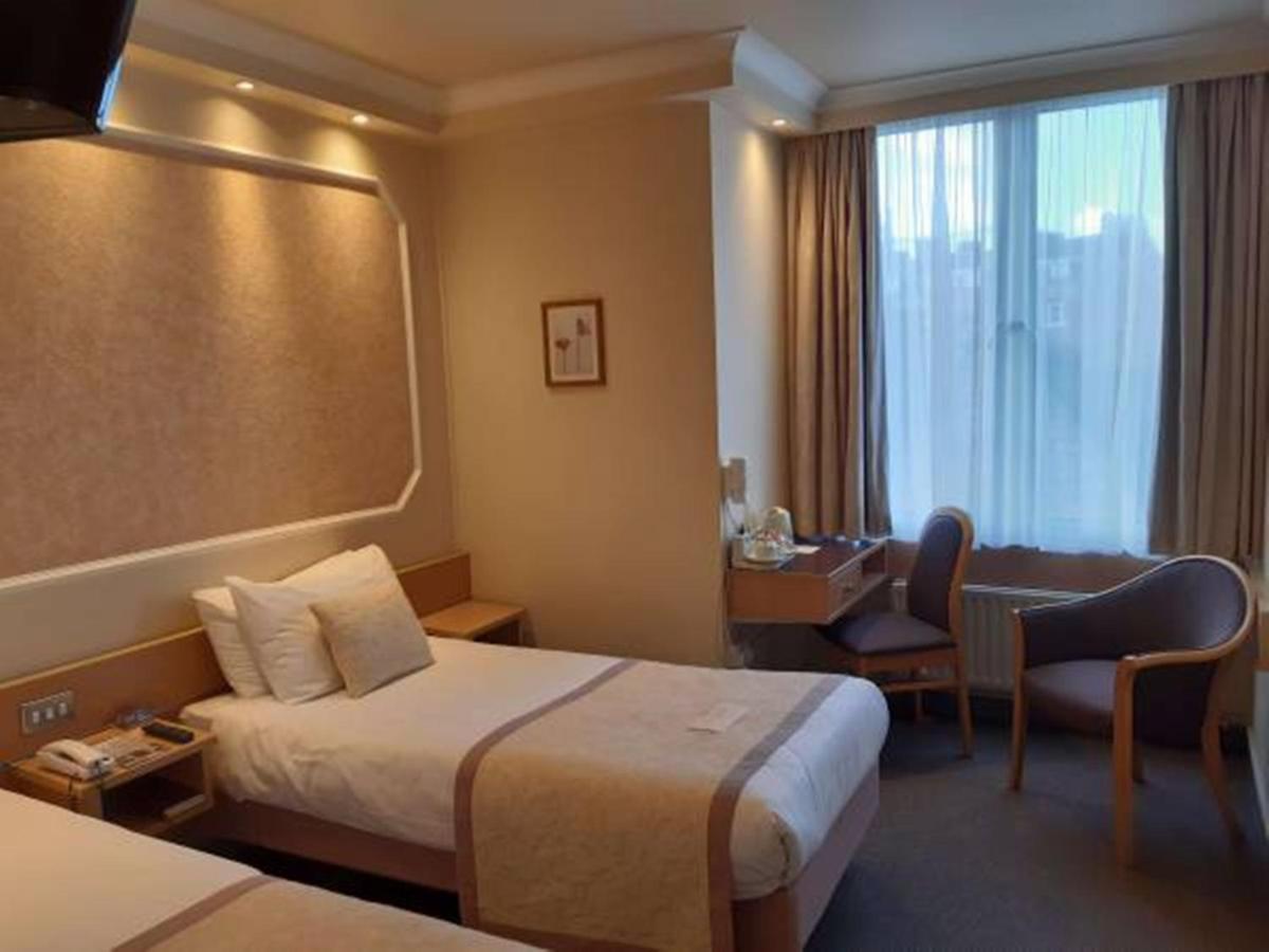 Lancaster Hall Hotel Londyn Zewnętrze zdjęcie